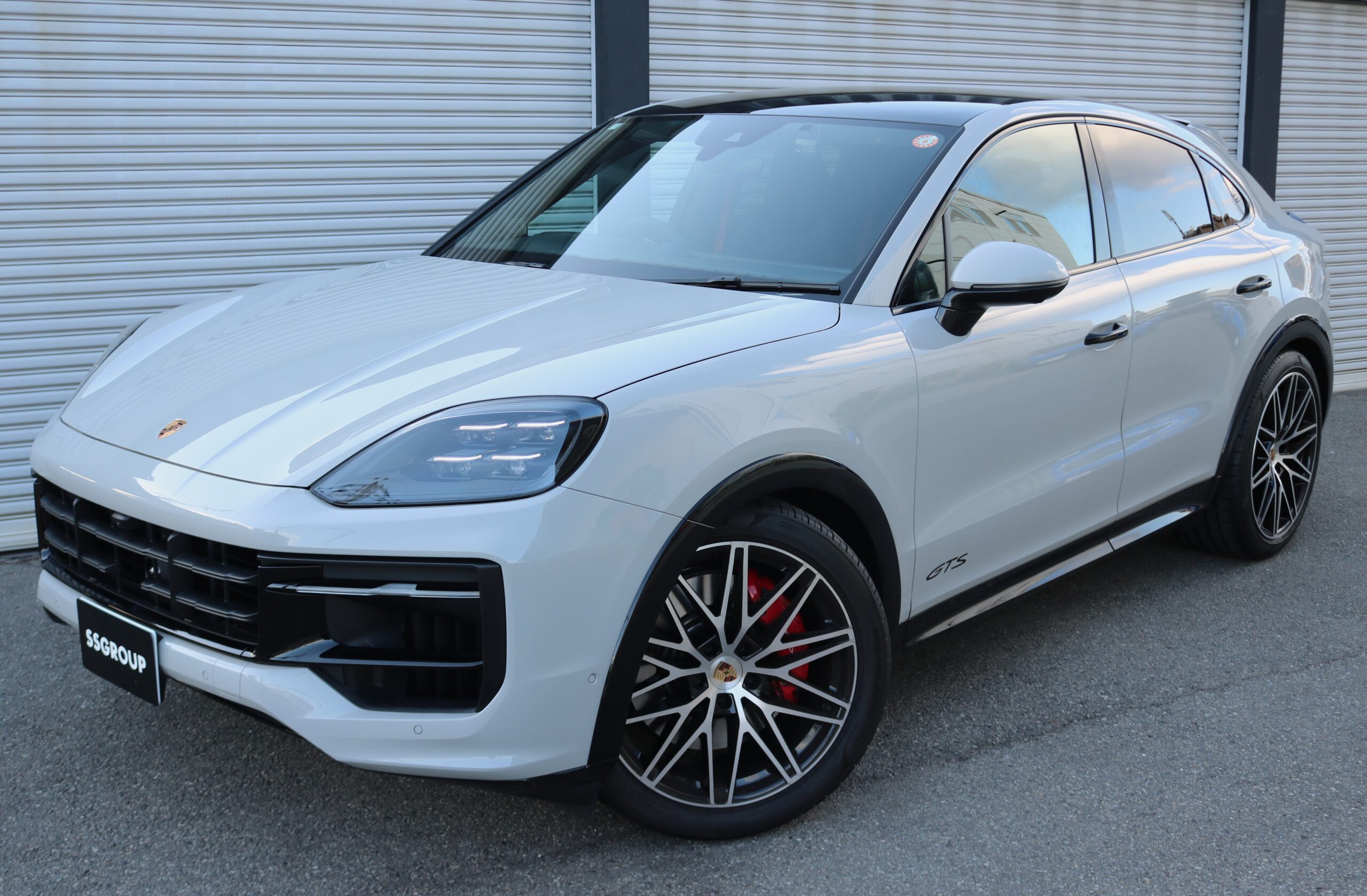 高価買取伝説☆令和7年 ポルシェ カイエンクーペ GTS クーペリアコンフォートシート クレヨン