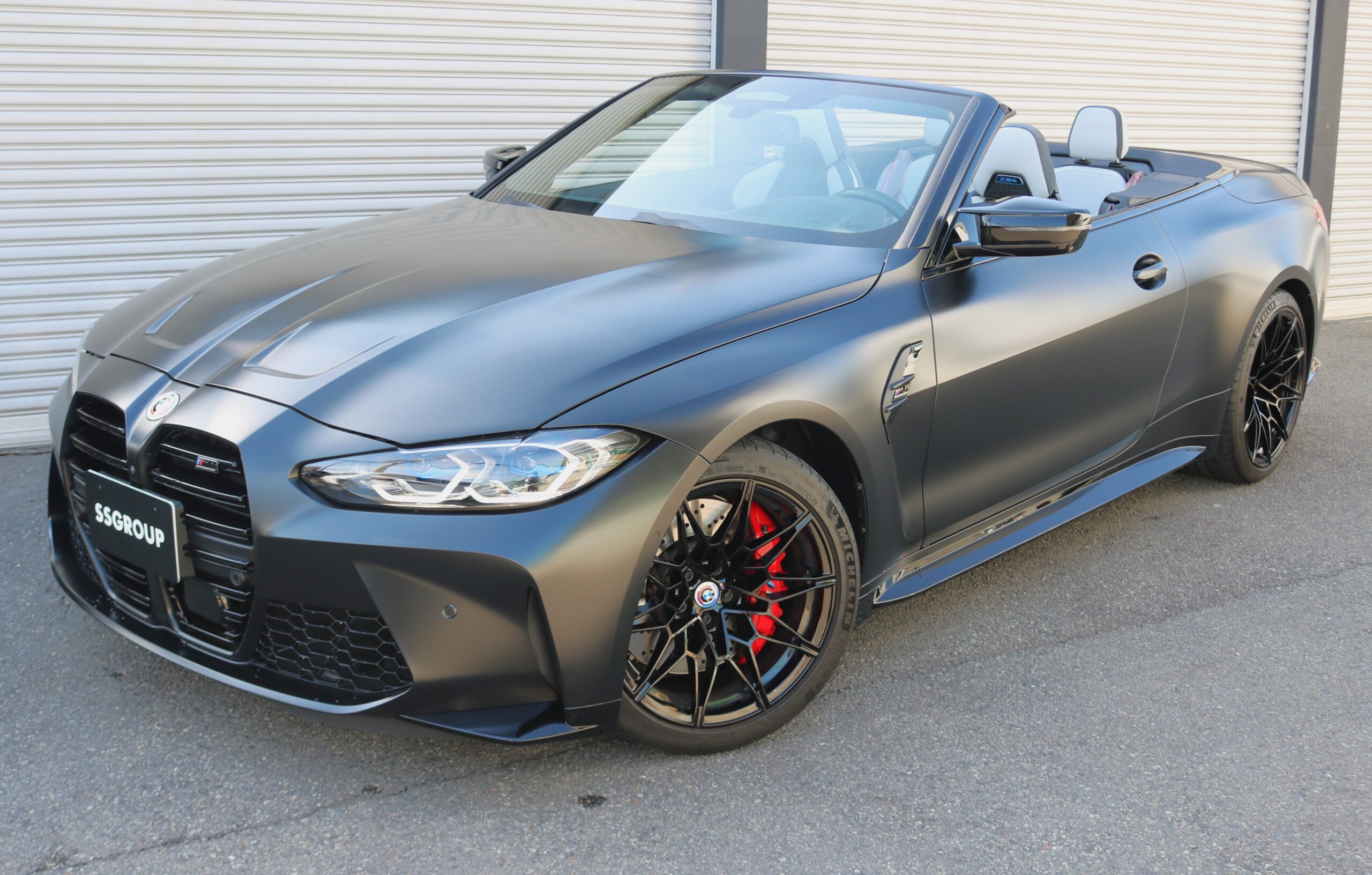 高価買取伝説☆令和5年式 BMW M4カブリオレ コンペティションM xドライブ4WD フローズンブラック